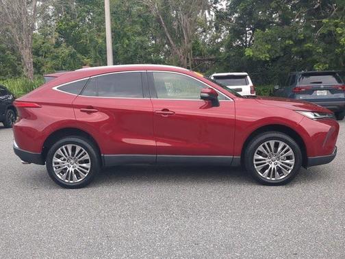 2022 Toyota Venza XLE