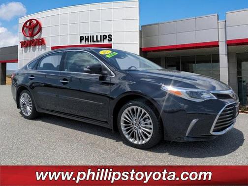 Photo 1 of 29 of 2017 Toyota Avalon Limited