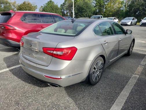 2014 Kia Cadenza Premium