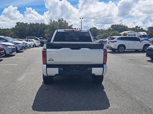2023 Toyota Tundra Hybrid Platinum