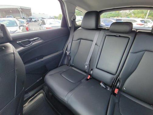 Ebony Black 2023 Kia Sportage SX