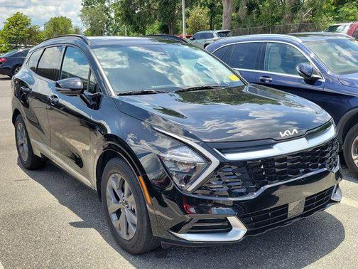 Ebony Black 2023 Kia Sportage SX