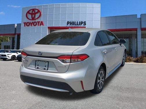 2022 Toyota Corolla Hybrid SE