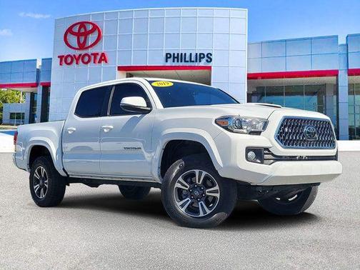 Super White 2019 Toyota Tacoma TRD Sport