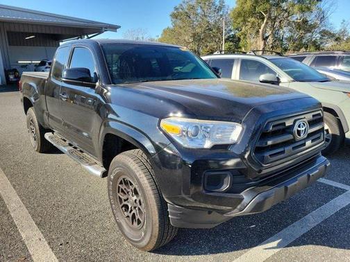 2016 Toyota Tacoma SR