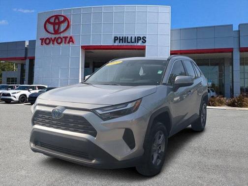 2022 Toyota RAV4 Hybrid XLE