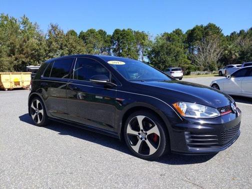 2017 Volkswagen Golf GTI S 4-Door