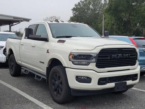 2022 RAM 3500 Laramie Crew Cab 4x4 6'4' Box