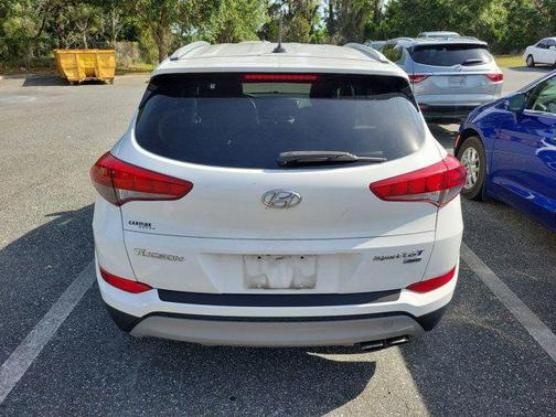 Winter White 2017 Hyundai TUCSON Sport