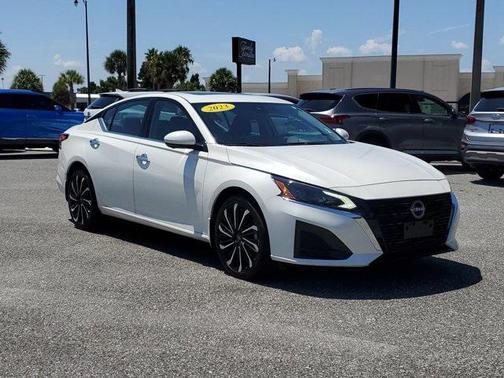 2023 Nissan Altima 2.5 SL