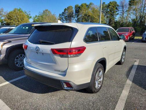 2018 Toyota Highlander Limited