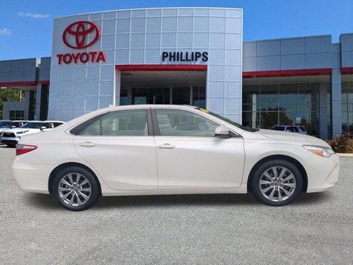 2015 Toyota Camry XLE