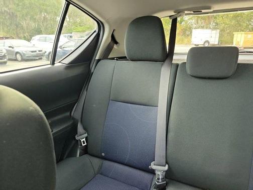 2016 Toyota Prius c Two