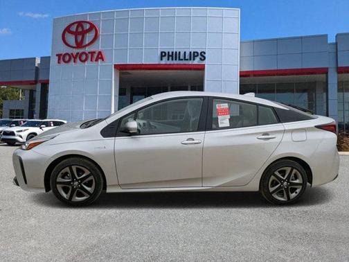 2020 Toyota Prius XLE