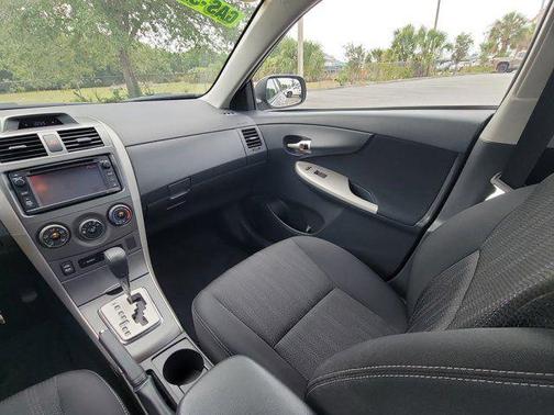 Classic Silver Metallic 2013 Toyota Corolla S