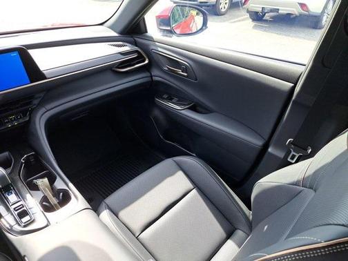 2025 Toyota Crown XLE