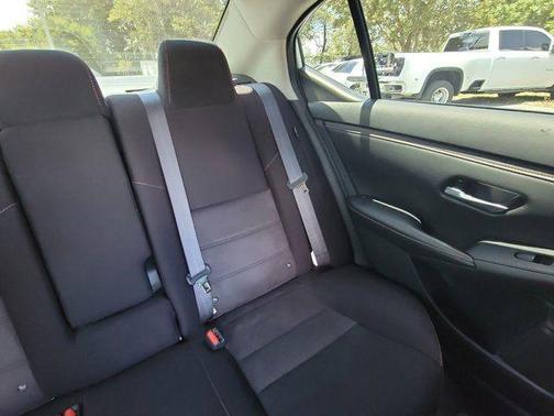 Aspen White Tricoat/Super Black 2024 Nissan Sentra SR