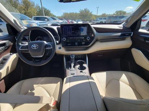 2020 Toyota Highlander Limited