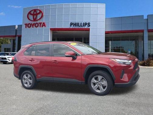 2022 Toyota RAV4 Hybrid XLE
