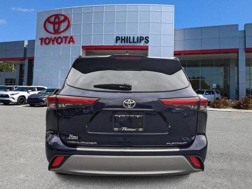 Blueprint 2023 Toyota Highlander Platinum