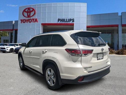 2014 Toyota Highlander Limited Platinum