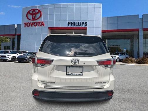 2014 Toyota Highlander Limited Platinum