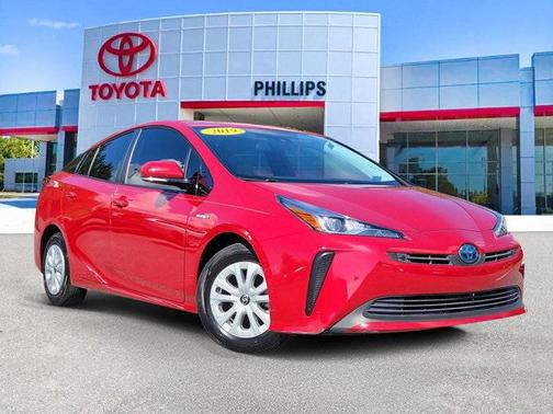 2019 Toyota Prius LE