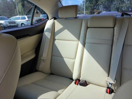 2018 Lexus ES 350 Base