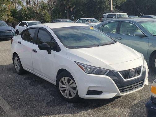 2021 Nissan Versa 1.6 S