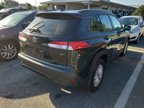 2024 Toyota Corolla Cross LE