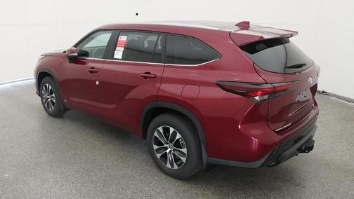 2026 Toyota Highlander Hybrid XLE