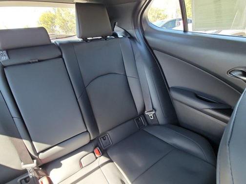 2023 Lexus UX 250h F Sport