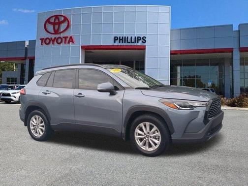 2023 Toyota Corolla Cross LE