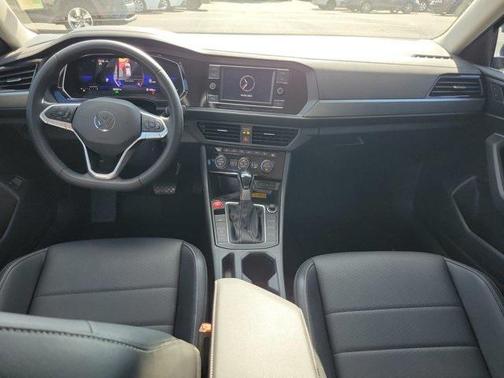 2023 Volkswagen Jetta 1.5T SE