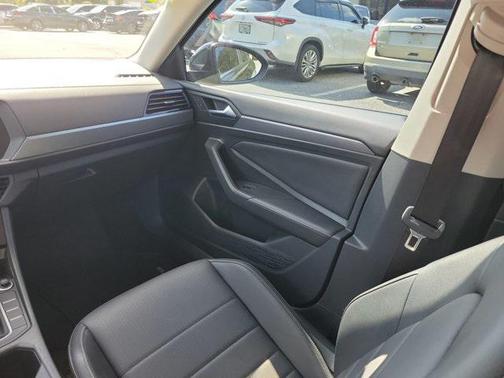 2023 Volkswagen Jetta 1.5T SE