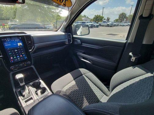 Oxford White 2024 Ford Ranger XLT