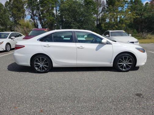 2017 Toyota Camry XSE