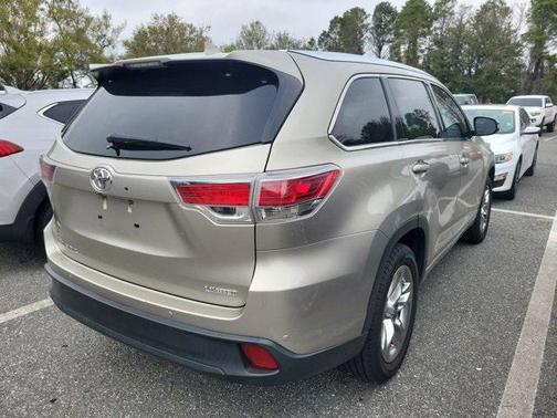 2016 Toyota Highlander Limited Platinum
