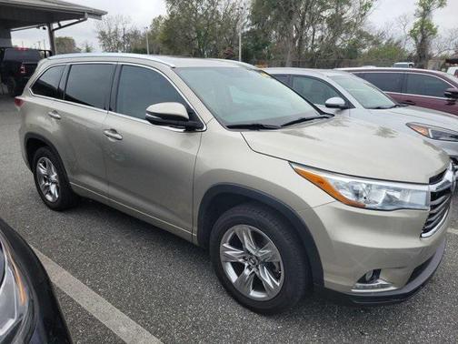 2016 Toyota Highlander Limited Platinum