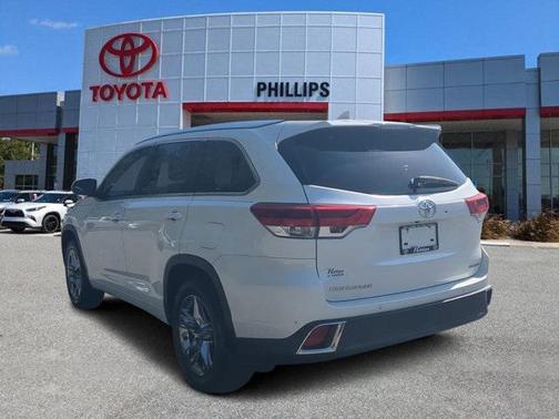 2019 Toyota Highlander Limited Platinum