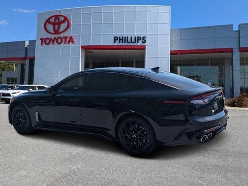 2022 Kia Stinger GT-Line
