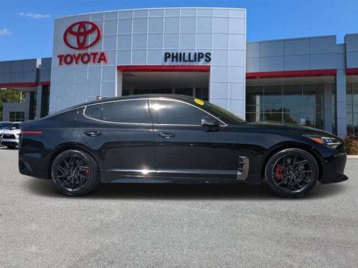 2022 Kia Stinger GT-Line