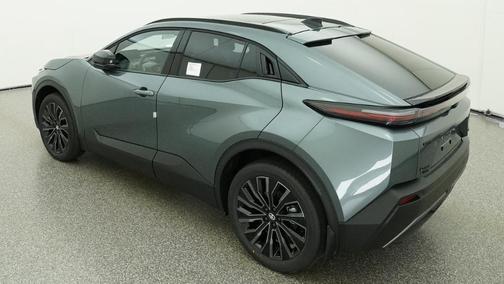 Overcast 2026 Toyota C-HR XSE