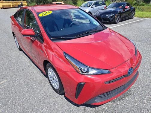 2019 Toyota Prius LE