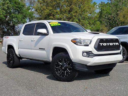 2020 Toyota Tacoma TRD Sport