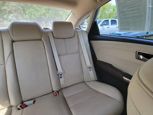 2015 Toyota Avalon Hybrid XLE Touring