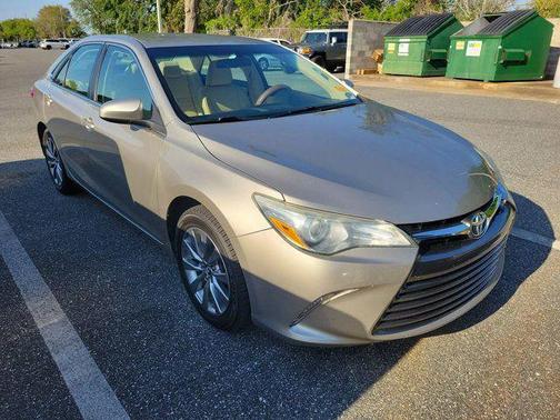 2016 Toyota Camry XLE