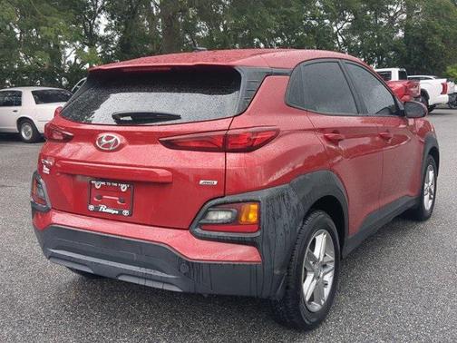 2021 Hyundai KONA SE