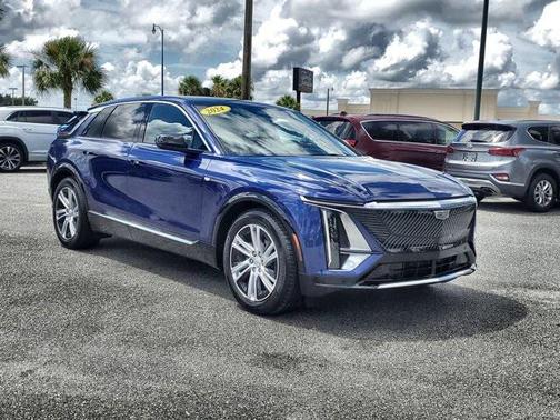 2024 Cadillac LYRIQ Tech