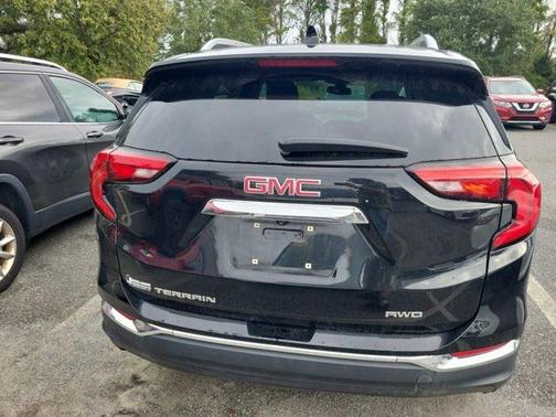 2021 GMC Terrain SLT